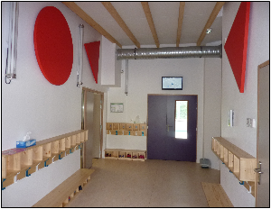 Le hall d'entrée des espaces périscolaires